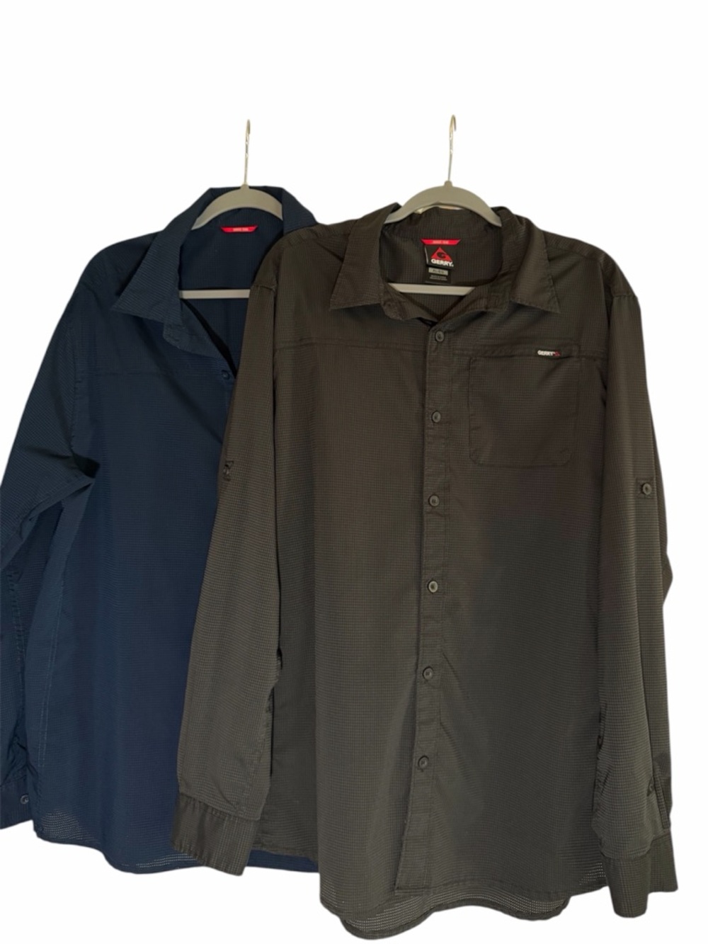 Gerry Woven Men's Casual Button-Down Shirts in Navy and Charcoal ripstop